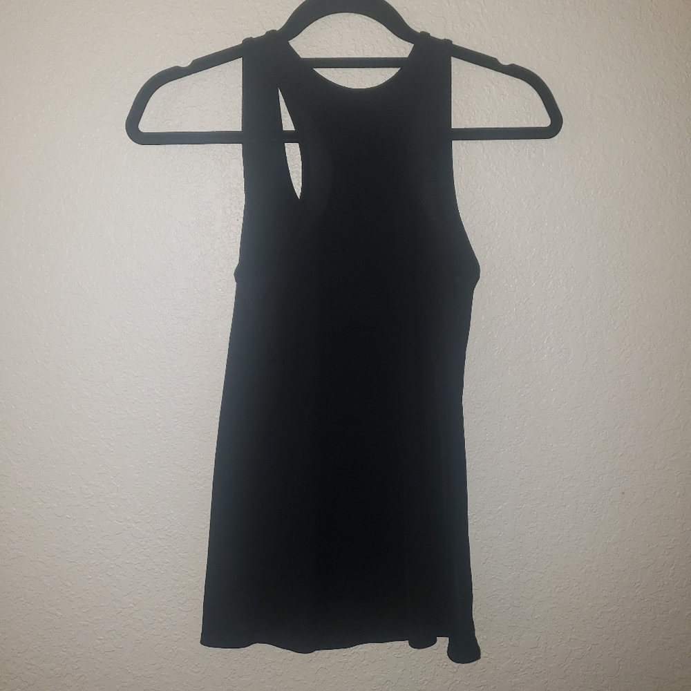 Black workout tank top